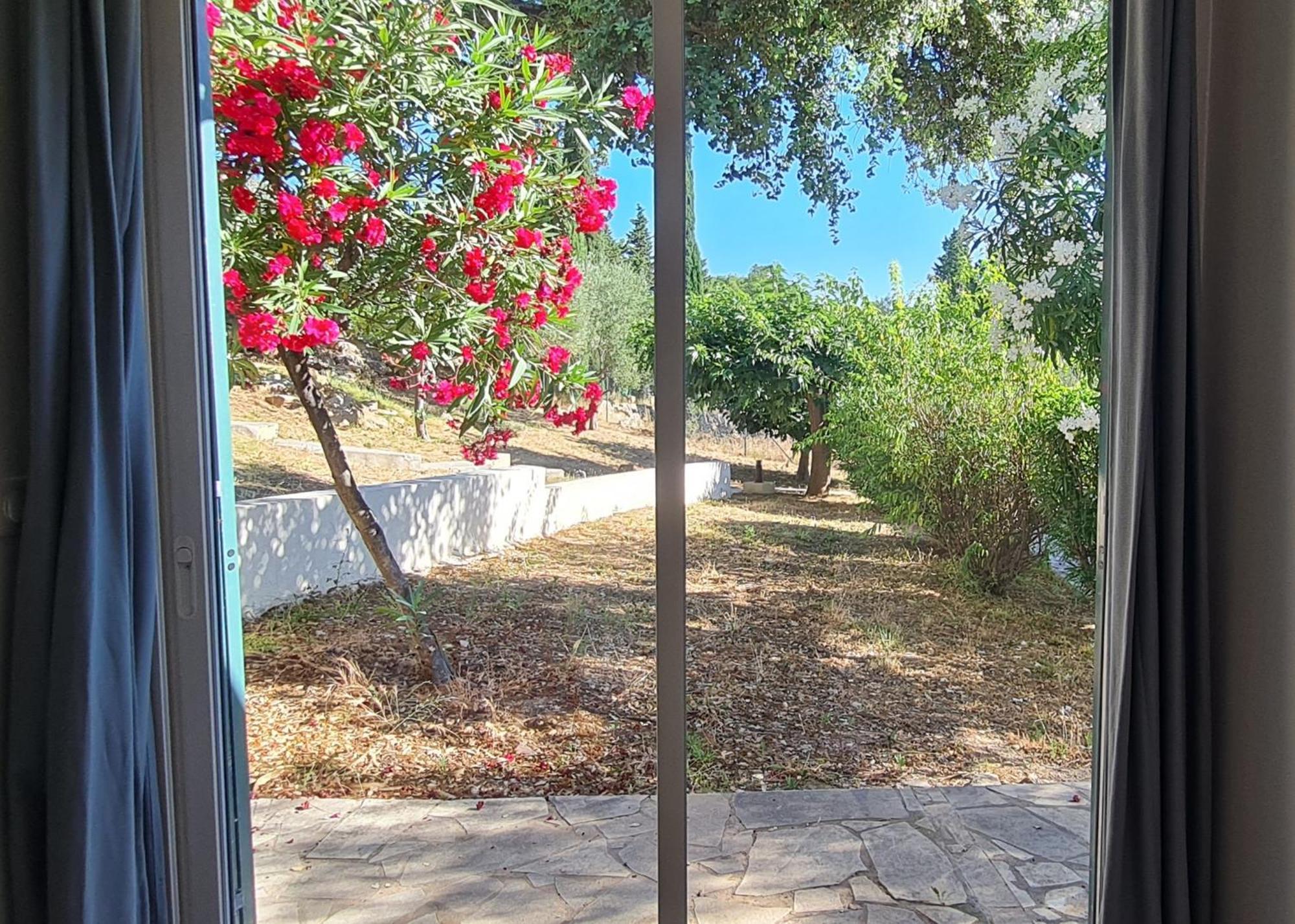 Domaine De La Navicelle Villa Le Pradet Buitenkant foto